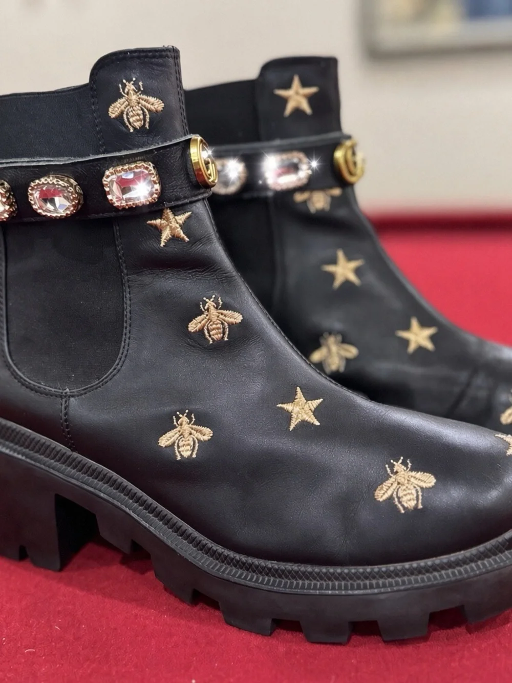 GUCCI *Authentic*  Stars and Bee Embroidered Leather Ankle Boots with Belt